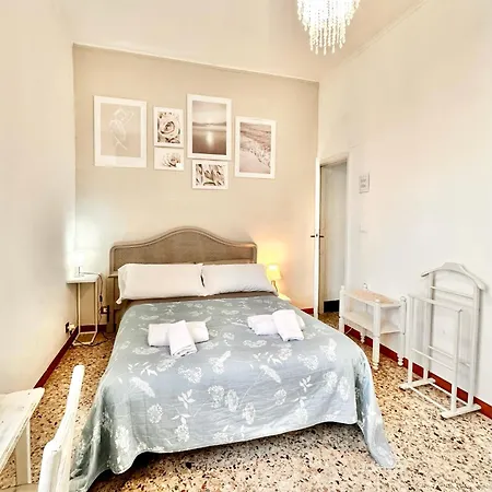 Vivi La Mia Liguria - Casa D'arte E Vacanze - Big With Free Parking * Finale Ligure