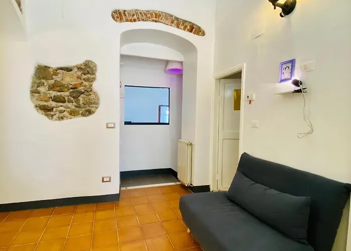 Finalborgo-Out Finish פינאלה ליגורה